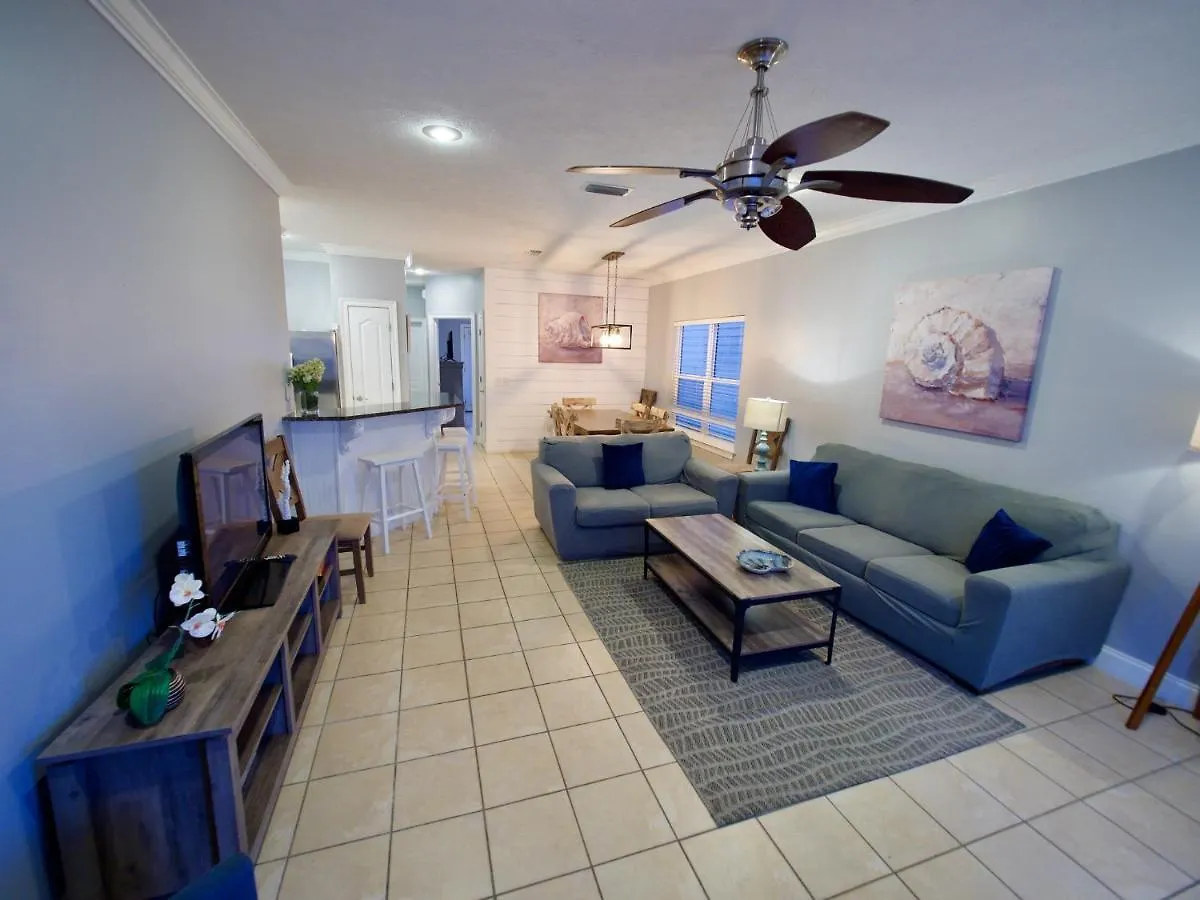 Steps To Beach - Large Beach House With Pool Villa Panama City Beach Holiday home